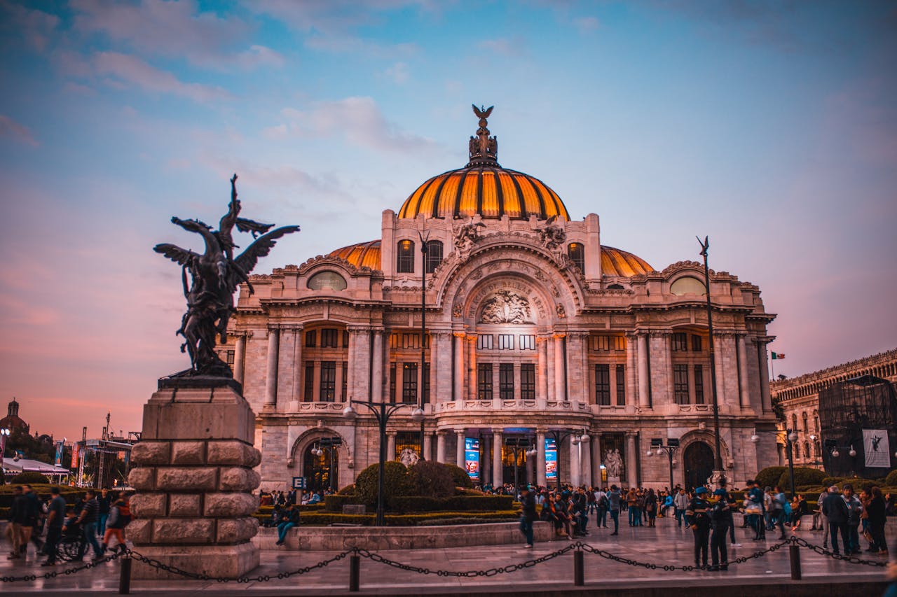 Qué lugares imprescindibles ofrece México para unas vacaciones inolvidables